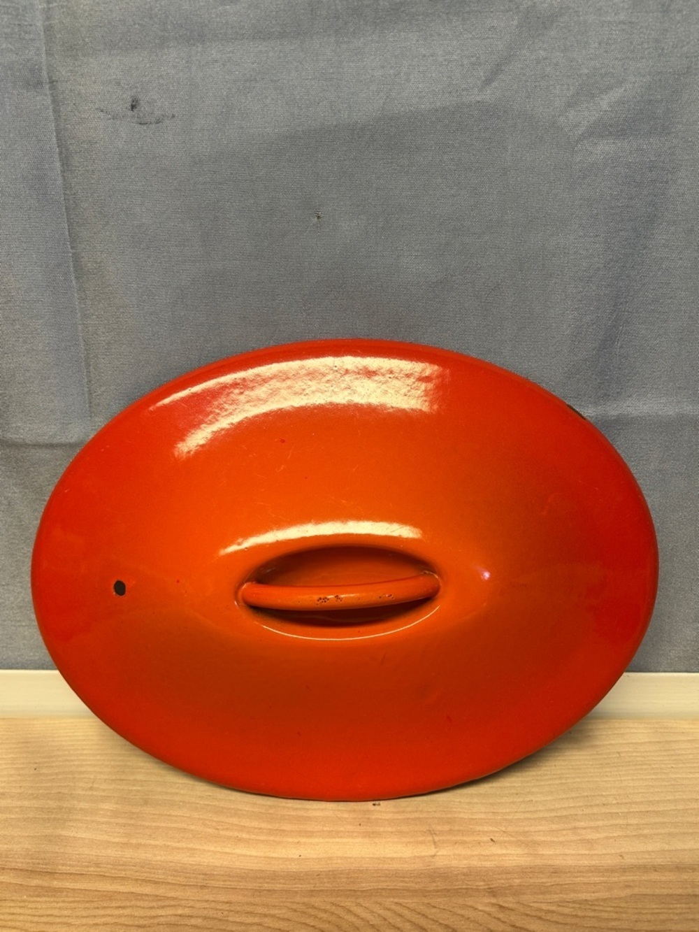 Vintage Orange Oval enamel Lid style Le Creuset